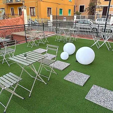 & Garden Semorile